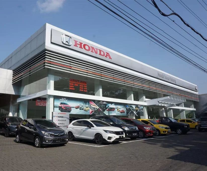 Dealer resmi